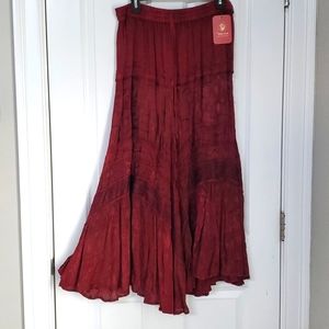 Bohemian embroidered skirt XL and matching top L